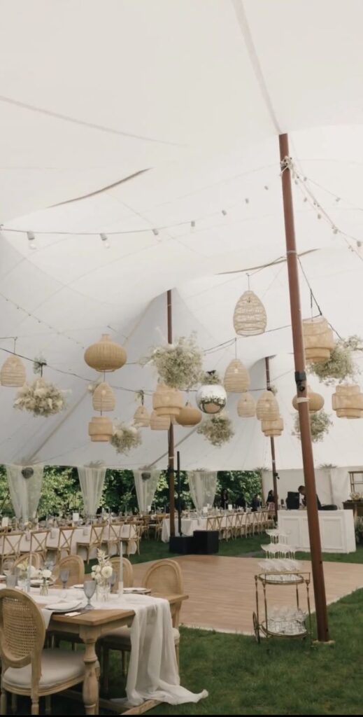 tendencias boda, fincas para boda, bodega para boda, donde casarse barato, finca barata boda, decoracíon boda, decoración barata, decoración lowcost, carpas para boda